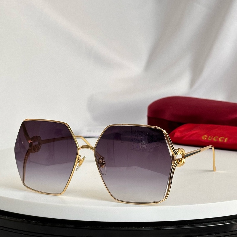 Gucci Sunglasses 292